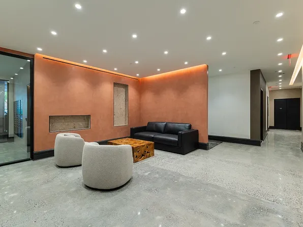 100 South 9th Street image 5 of 12