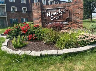 17975 Huntleigh Ct APT 301, Country Club Hills, IL 60478