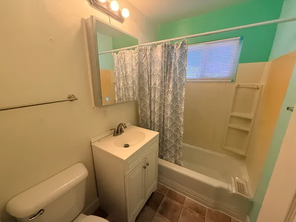 2 bed, 1.0 bath, $750, 115 Vamo Rd #115, Warrensburg, MO 64093