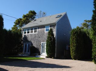 121 Allston Ave, Middletown, RI 02842