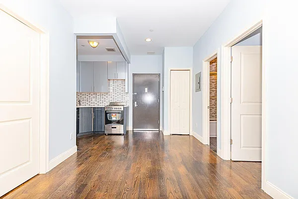 Rented by MySpaceNYC | media 31