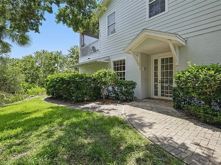 2320 Water Oak Ct SW #111 — Photo 2