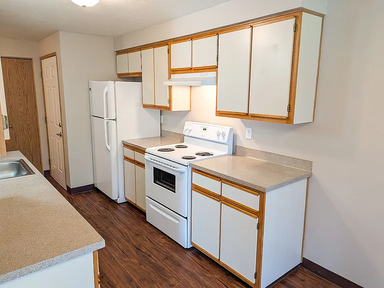 Silverwood Apartments — Photo 19