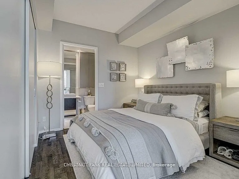 8 Charlotte St #2904 — Photo 13