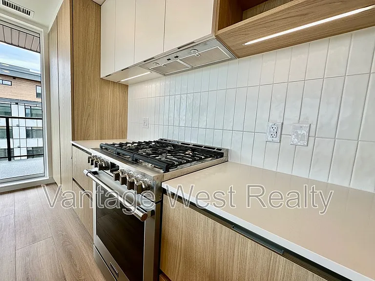 2780 Olalla Rd #504 — Photo 9