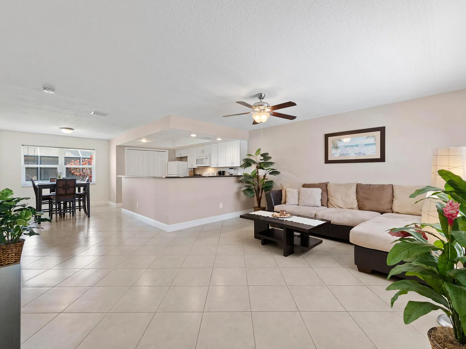 2 bed, 1020 sqft, $1,500 — Photo 3