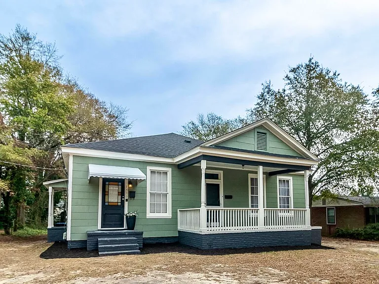1510 Stovall St — Photo 2
