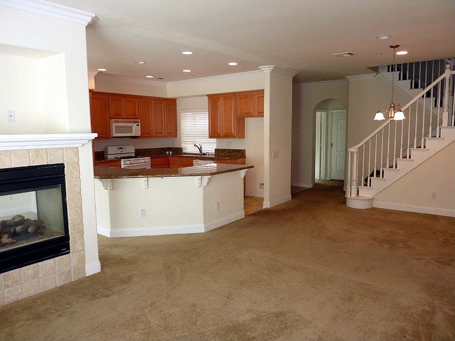 1st image of 41845 Saint Thomas Ct
