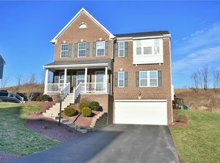 2098 Majestic Dr, Canonsburg, PA
