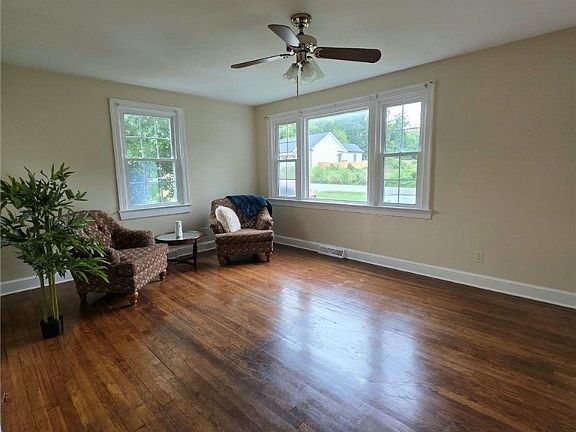 4th image of 4319 Shackleford Rd