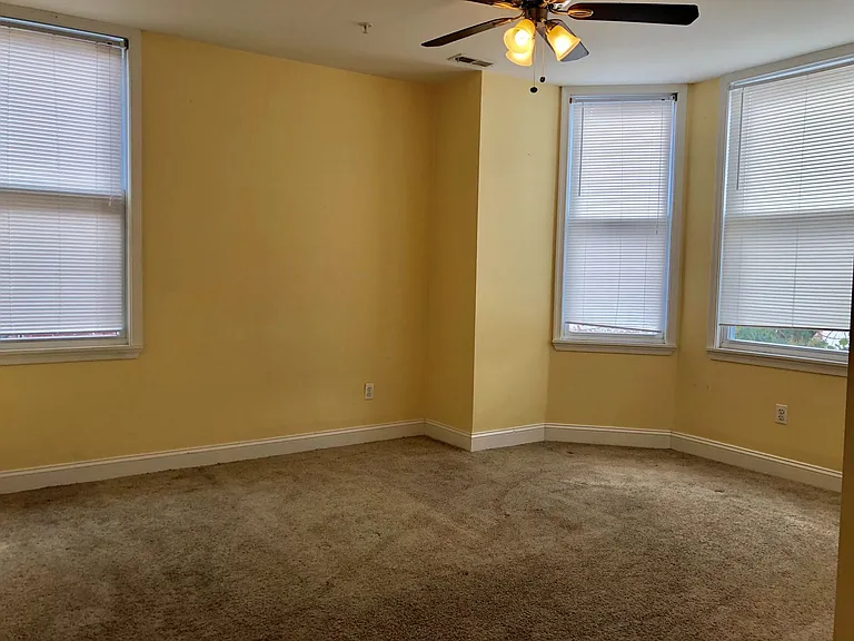 Apartment Units in Old Goucher, Baltimore, MD! — Photo 21