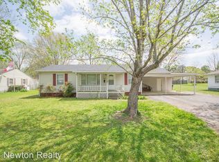 327 Shaw St, Athens, AL 35611