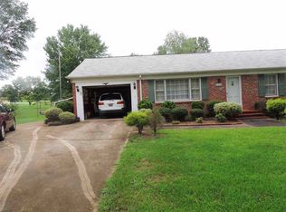 522 Woodland Ave, Inman, SC 29349