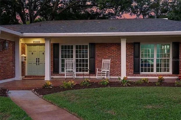 11212 Carrollwood Dr — Photo 54