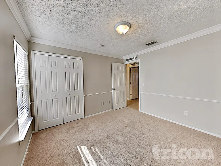 8514 Blackberry Ave — Photo 12