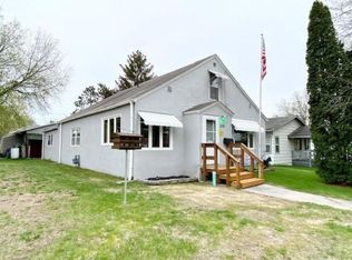 1215 S 11th St, Brainerd, MN 56401