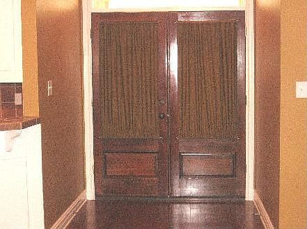 2nd image of 107 Springfield Dr