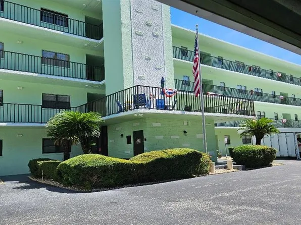 5920 80th St N Unit 308, Saint Petersburg, FL 33709