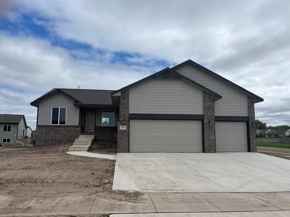 2326 S Hickory Creek St, Wichita, KS 67235