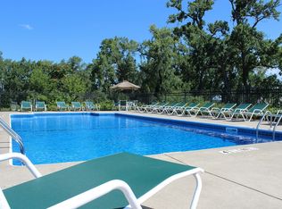 1100 River View Rd #1908, Troy, NY 12183