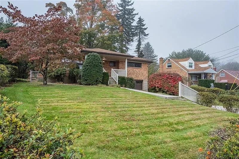 4750 Lolly Dr photo 1