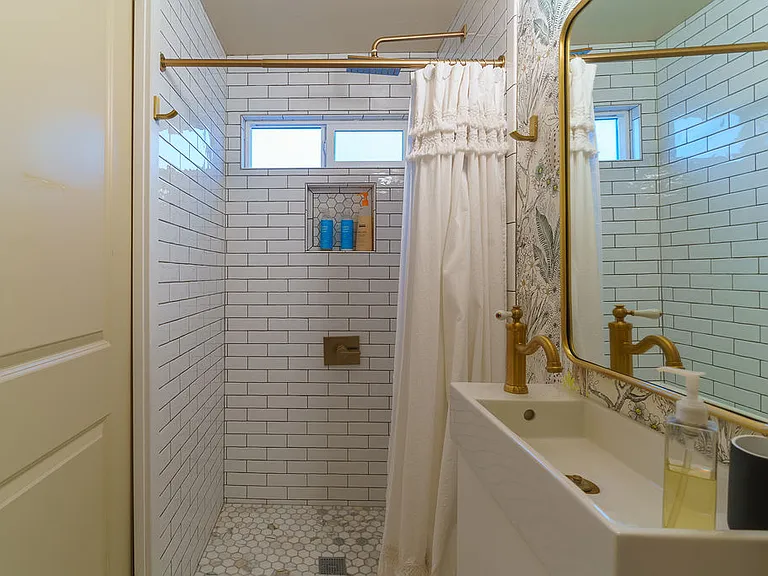 6244 Carodean Rd #B — Photo 7