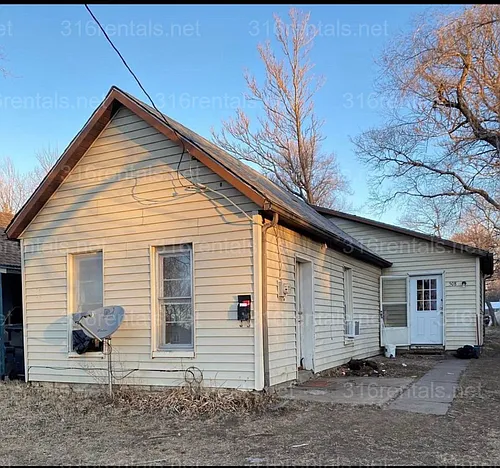 508 E 8th St Photo 1