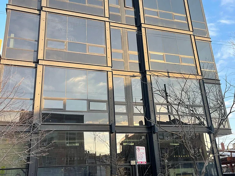 1409 N Ashland Ave #2S — Photo 1