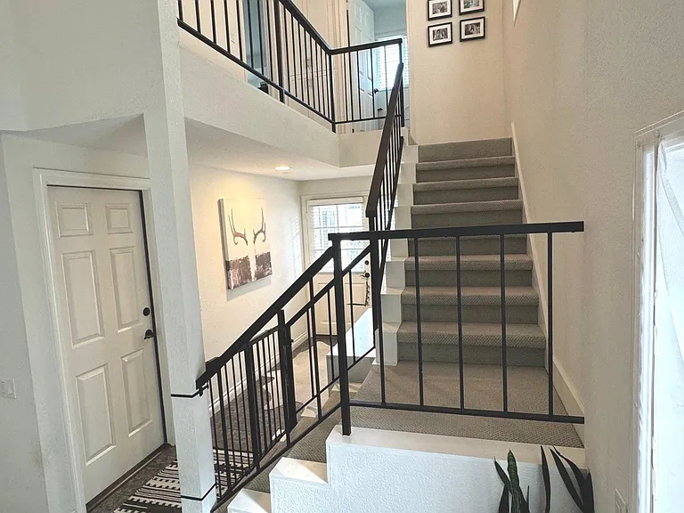 117 E Wilson St #B — Photo 12