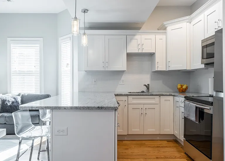 11-13 Plymouth St #3B — Photo 8