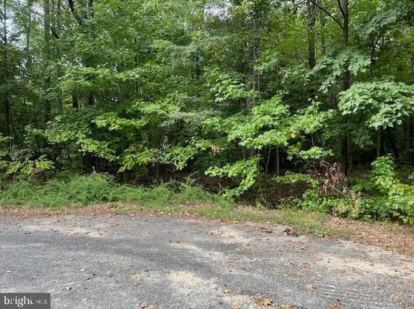 Lots 48 & 49 General Lee Ct, Montross, VA 22520