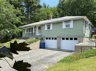 3056 Hillside Dr, Palmer, MA 01069