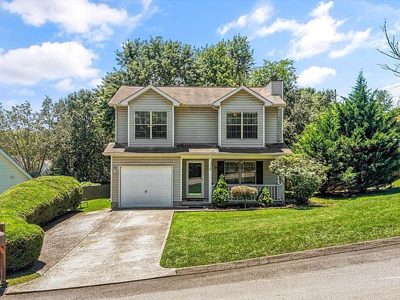 2nd image of 3701 Holgate Ln