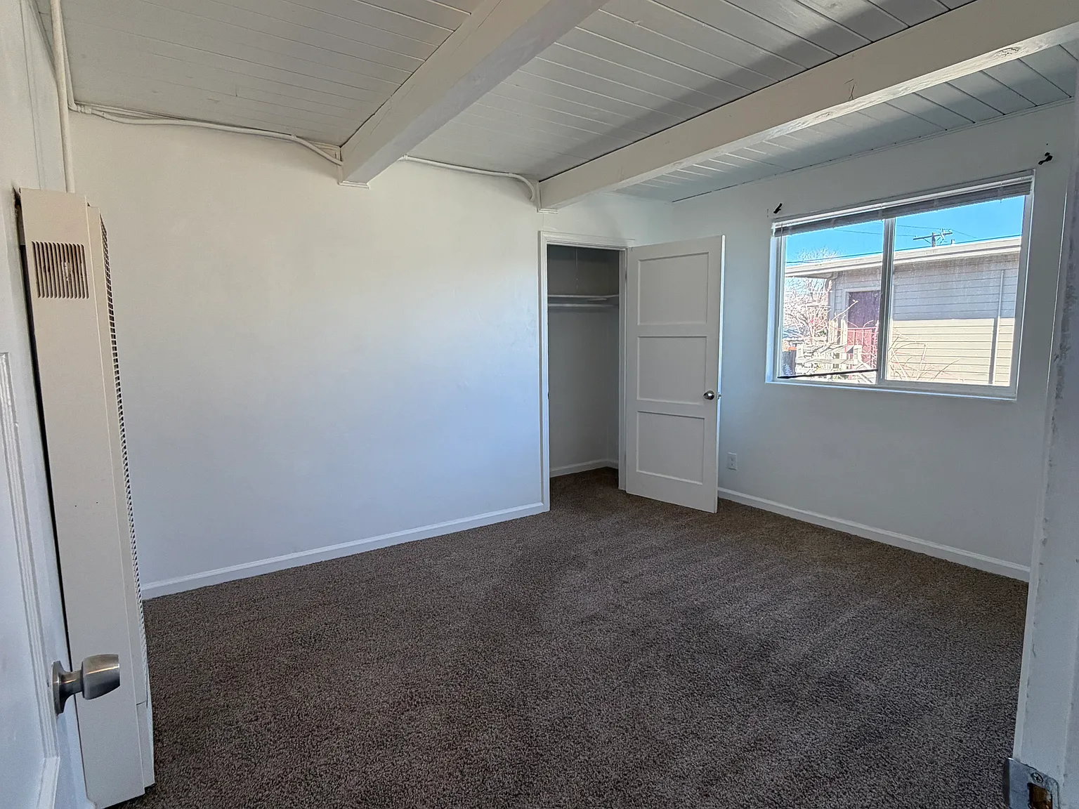 2 bed, 714 sqft, $1,350 — Photo 4