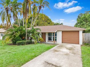 1005 Greenleaf Way, Tarpon Springs, FL 34689
