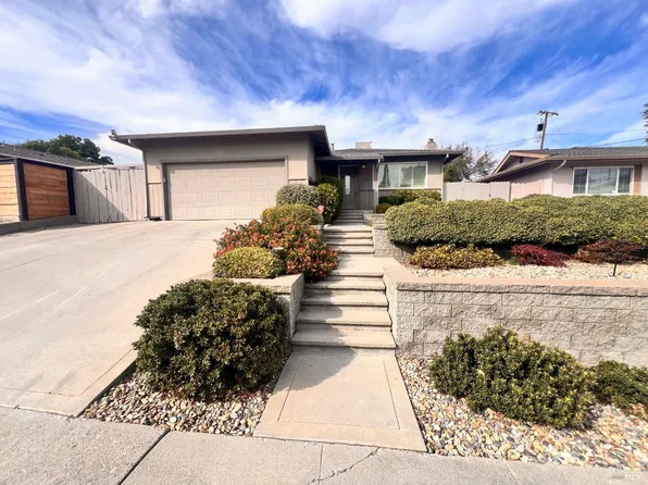 60 Sierra Avenue, Rio Vista, CA 94571