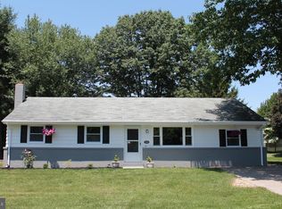 7056 Red Top Rd, Harrisburg, PA 17111