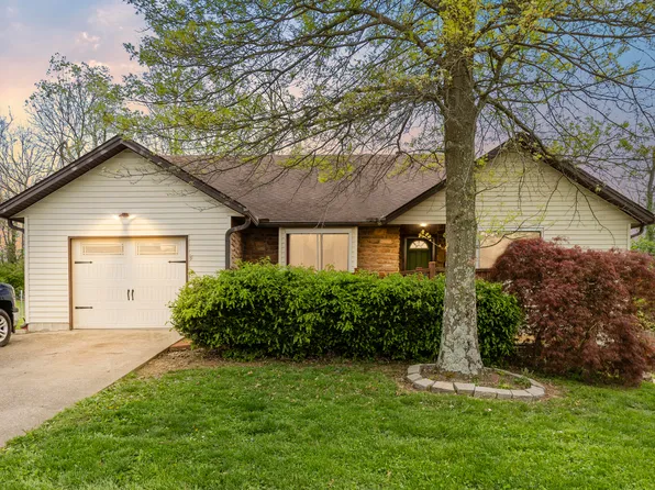 816 Stratton Ln, Winchester, KY 40391