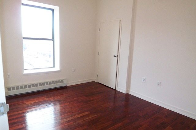 2nd image of 411 W 44th St #35