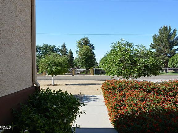 4th image of 16040 W Orangewood Ave
