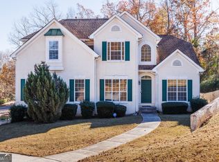 108 Willow Hill Ln, Stockbridge, GA 30281