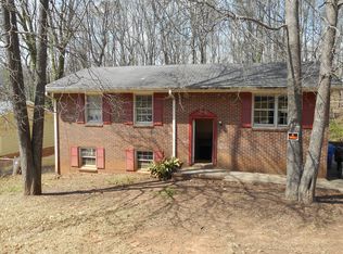 996 Cone Rd, Forest Park, GA 30297