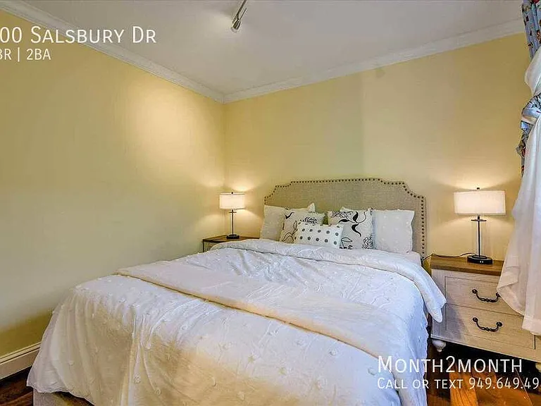 300 Salsbury Dr — Photo 11
