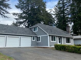 7315 Zircon Dr SW, Lakewood, WA 98498
