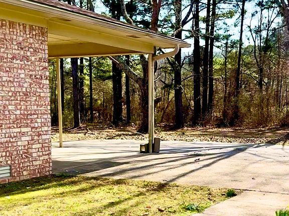 3rd image of 11904 Zion Hill Rd