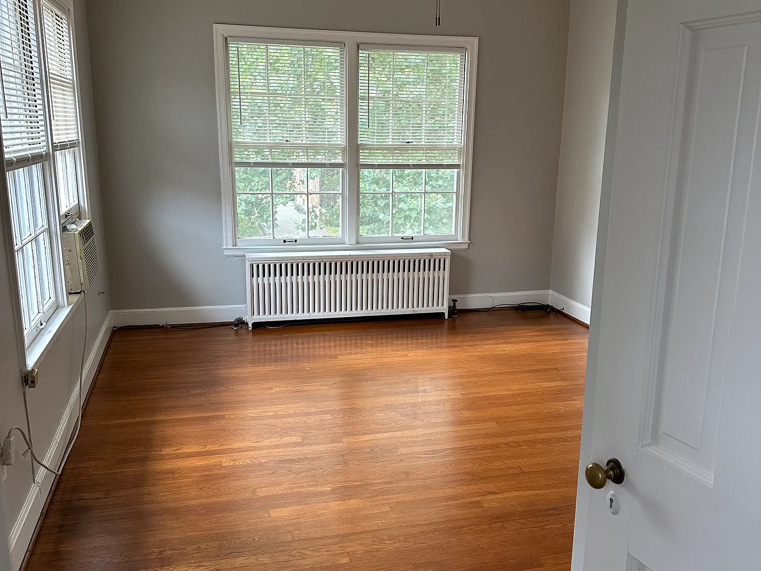 1 bed, 850 sqft, $975 — Photo 2