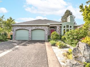 16072 NW Claremont Dr, Portland, OR 97229
