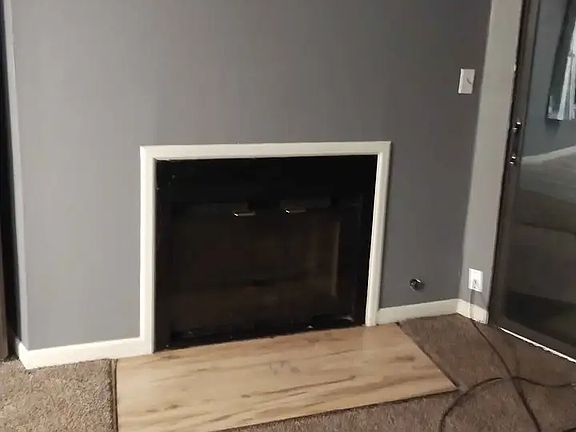 4th image of 1211 N Peach Ave #222