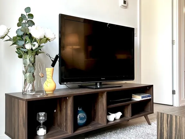 11 Maryport Ave #126, Toronto, ON M3M 0E2