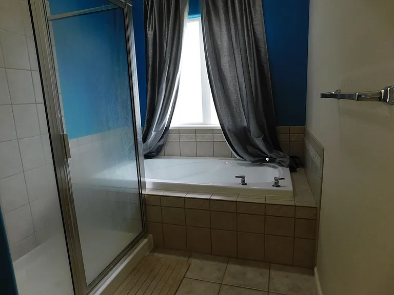 566 Garnet Dr — Photo 13